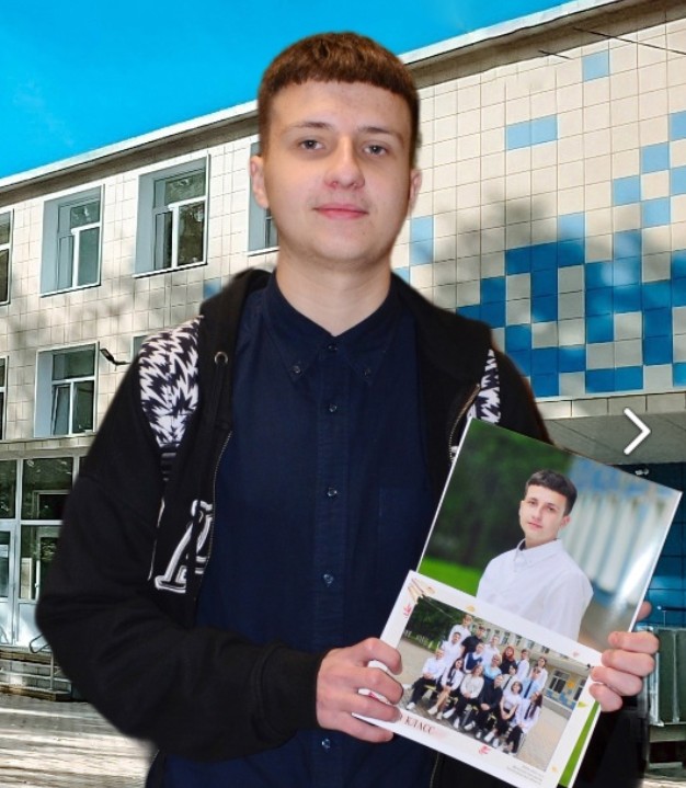 Председатель Совета школы.